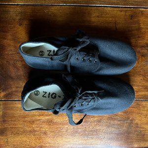 Zig-Zag Wino Shoes Black Sole Size 6.5